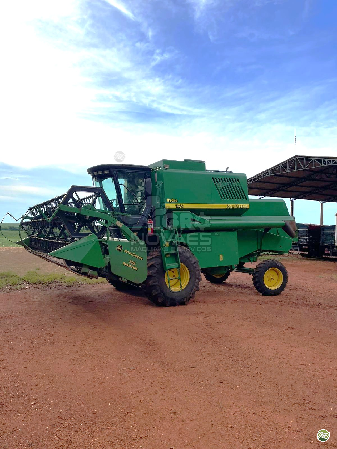 COLHEITADEIRA JOHN DEERE JOHN DEERE 1175 Agro Novaes Máquinas Agrícolas FERNANDOPOLIS SÃO PAULO SP